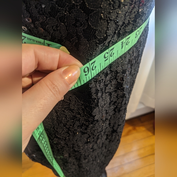 Black lace dress size Small - Picture 2 of 11